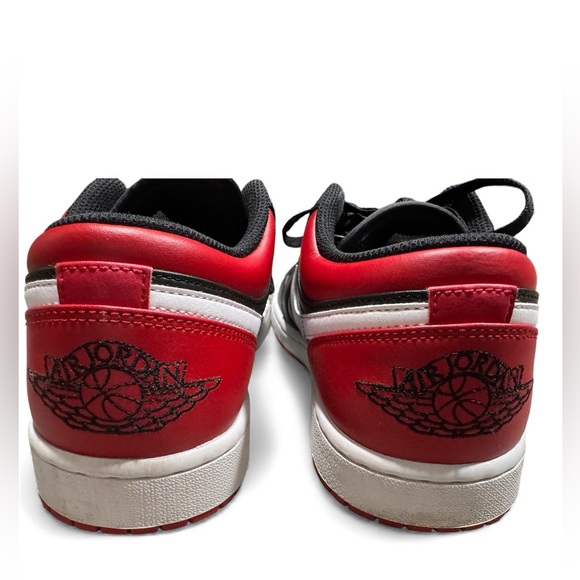Air Jordan 1 Low "Alternate Bred Toe Black/Gym Red-White size 10 - Picture 4 of 11